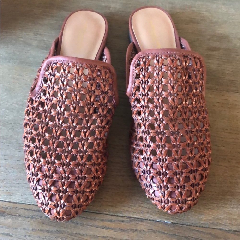 Woven slides
